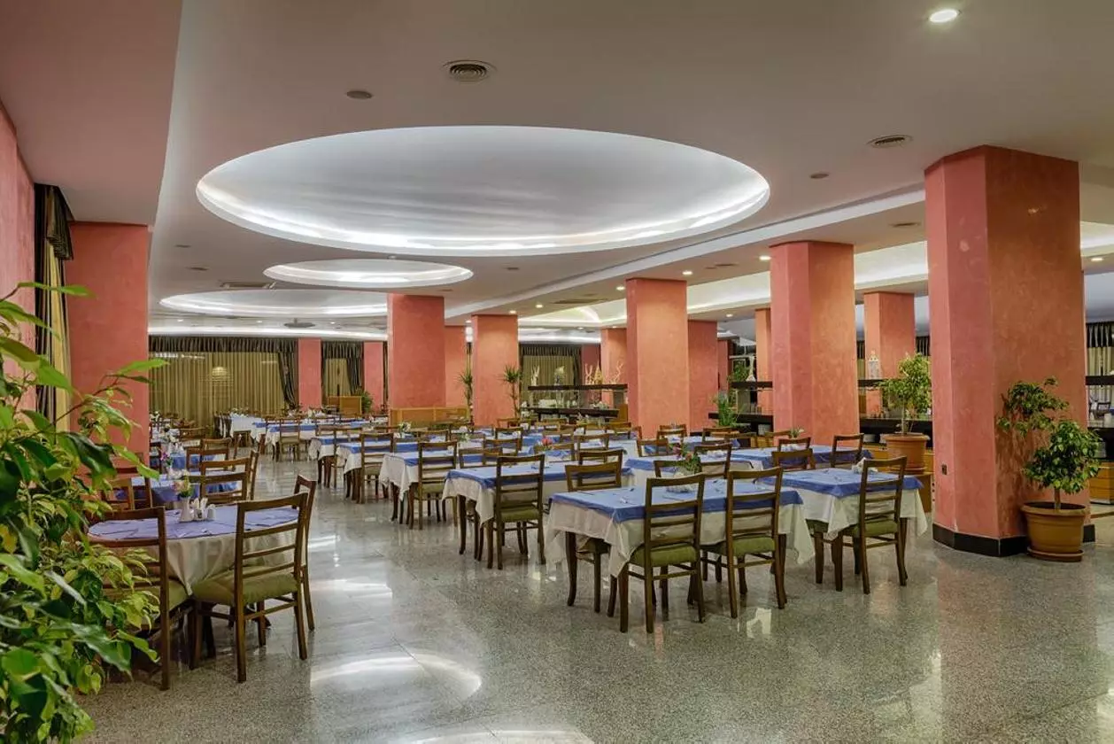 PASABEACH_SHABAVIZ (11).jpg